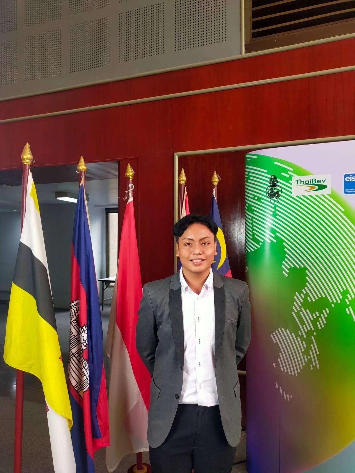 Mahasiswa UNAIR jadi Delegasi Forum Youth ASEAN Leader Policy Initiative di Thailand/Humas Unair