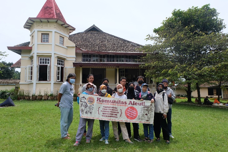Rumah Keluarga Ursone di Lembang/Reza Khoerul Iman Komunitas Aleut